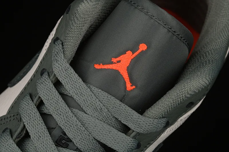 All categories Air Jordan Jordan series basketball shoes Air Jordan 1 Low Air Jordan 1 Low AJ1 Joe 1 low-top cultural and leisure sports sneakers 553558-121
